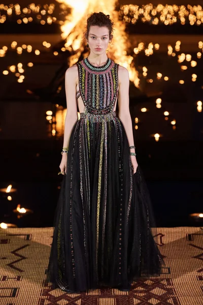 Look 36